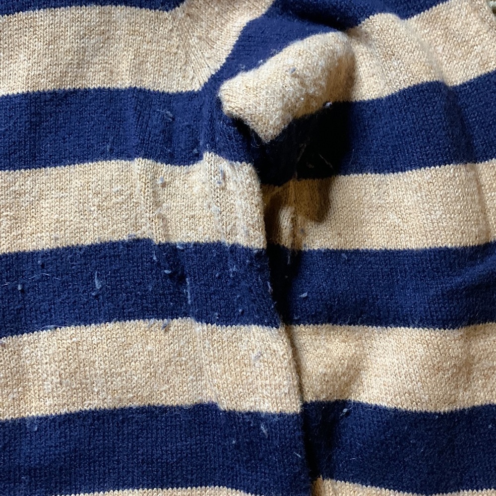 Sweater - Picture 3 of 3